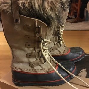 Sorel Joan of Arctic Boots